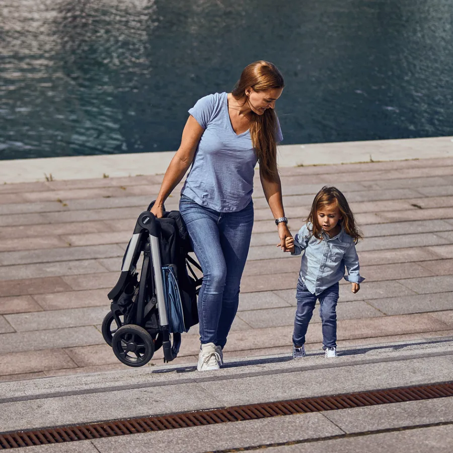 Passeggini Compatti*Thule Spring Beige morbido su nero